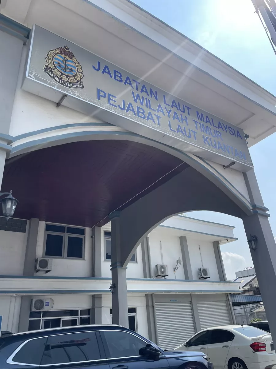 Signage at the Jabatan Laut Malaysia (Marine Department) regional office